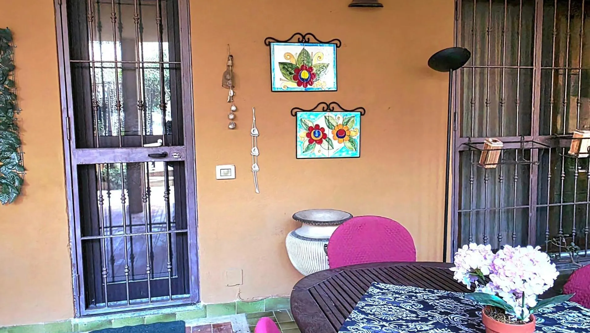 A Pochi Passi Dal Mare Apartment Mondello Italy