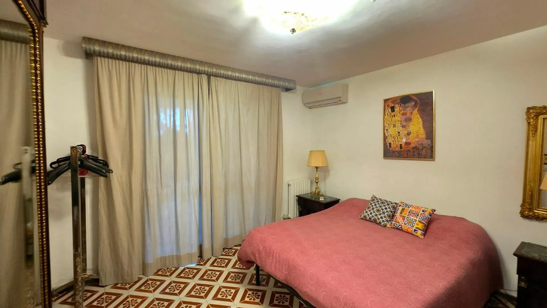 A Pochi Passi Dal Mare Apartment Mondello