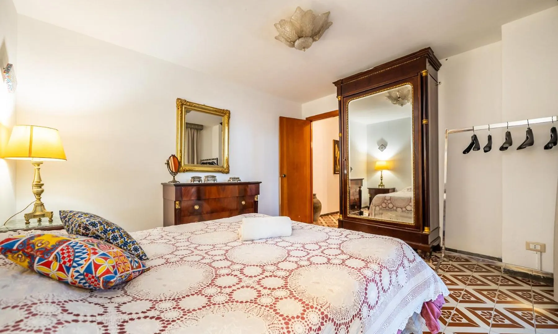 A Pochi Passi Dal Mare Apartment Mondello Italy
